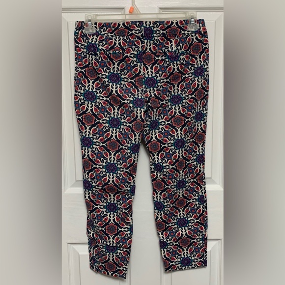 🎀3/$35 Old Navy pants🎀 - Picture 4 of 5